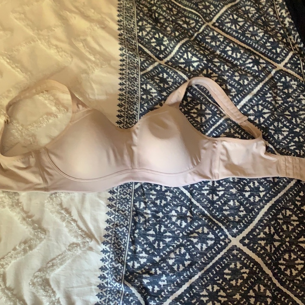 Wacoal Underwire Sports Bra 36DDD